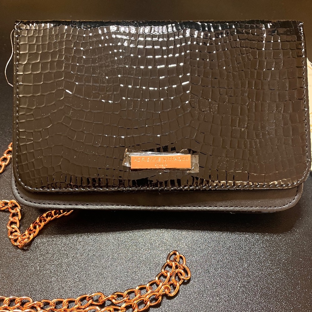 Adrienne Vittadini Studio chain wallet